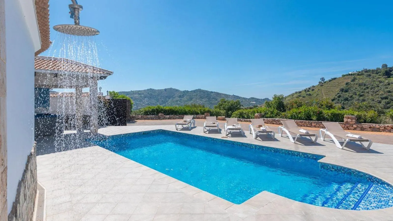 Holiday home Villa Javier Sayalonga By Ruralidays